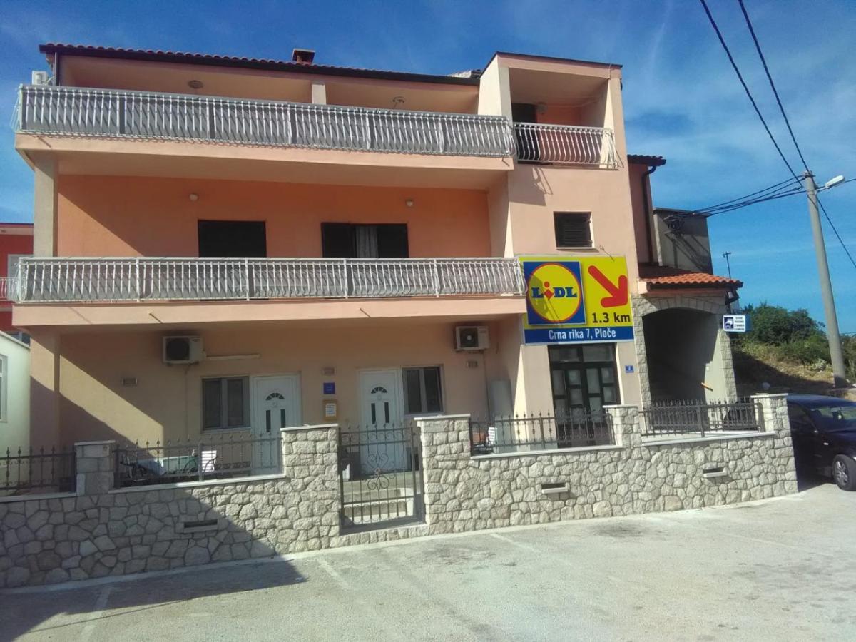 Apartment Strbic Ploce  Luaran gambar